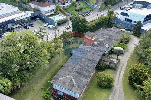 Venda-Industrial-Rua Afrânio de Melo Franco , 200  - Palácio Quitandinha  - Quitandinha , Petrópolis , Rio de Janeiro , 25651-000-630131010-22