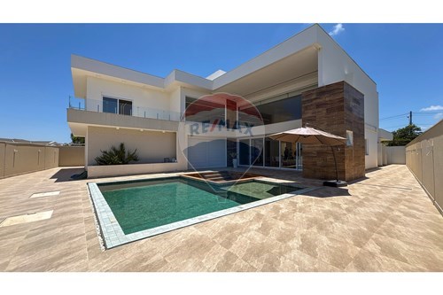 Venda-Casa de Condomínio-Rua Campolina , 240  - Sociedade Hipica de Botucatu , Botucatu , São Paulo , 18606840-630481093-75