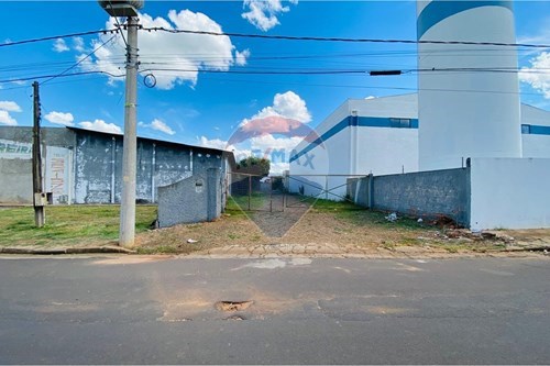 Venda-Galpão-Rua Carlos Rodrigues Pinto , 81  - Igreja Sta Luzia (Nosso Teto)  - Nosso Teto , Promissão , São Paulo , 16370000-631441002-43