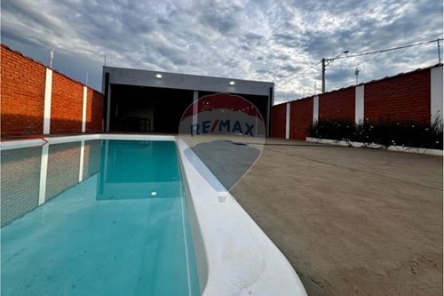 Venda-Casa-Jardim Santa Eliza , Botucatu , São Paulo , 18618314-630111086-17