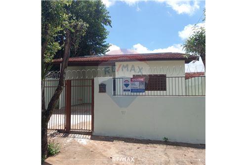 For Sale-House-Travessa Methodio Luiz de Moura , 114  - Ribeiro , Lins , São Paulo , 16401333-630511022-12