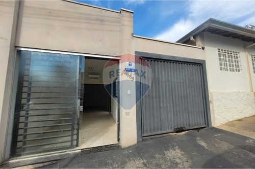 Conjunto Comercial para Locação na Vila Redentora