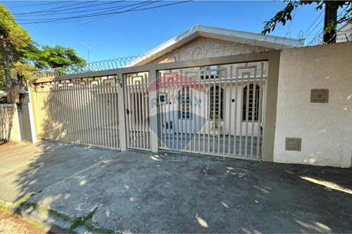 Venda-Casa-rua olavo bilac , 581  - Prox ao Austa Clinica  - Parque Celeste , São José do Rio Preto , São Paulo , 15070430-631481001-43
