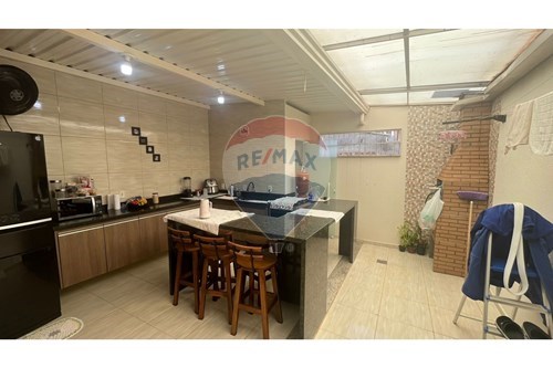 Venda-Casa-Via Agnaldo Fernando dos Santos , 2229  - Aeroporto , Araçatuba , São Paulo , 16052805-630541012-36