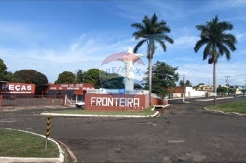 Venda-Terreno-Rua Alameda do Cruzeiro , 194  - Centro , Fronteira , Minas Gerais , 38230000-631481002-94