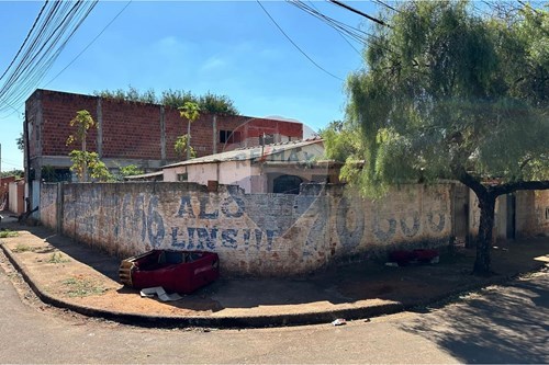 Venda-Casa-Rua Marcone , 1715  - perto do Cemitério São João Batista  - Vila São João , Lins , São Paulo , 16401448-631011016-59