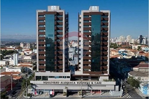 Venda-Cj. Comercial/ Sala-Rua Bernardo Guimarães , 105  - Próximo da Rodoviária  - Jardim Vergueiro , Sorocaba , São Paulo , 18030050-630591158-25