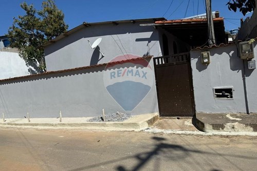 Venda-Casa-Rua José Júlio , 28  - Rua do Fogo , São Pedro da Aldeia , Rio de Janeiro , 28948252-631591047-3