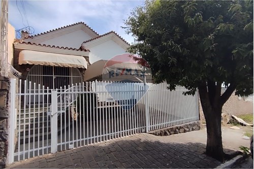 Venda-Casa-Pedro de Toledo , 60  - Centro , Lins , São Paulo , 16400-105-630511044-28