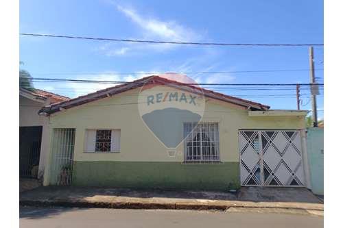 Venda-Casa-Rua Pedro Delmanto Sobrinho , 76  - Vila Maria , Botucatu , São Paulo , 18611355-630111054-30