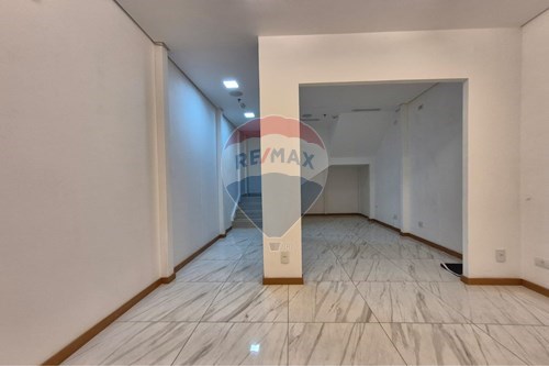 Alugar-Loja em Shopping-Chácara Floresta , Botucatu , São Paulo , 18603550-630111100-51