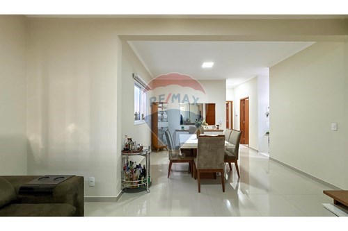 Slider 360 thumbnail