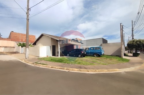 Venda-Casa-Rua Antônio Perin , 175  - Residencial Manabu Mabe , Lins , São Paulo , 16403490-630511044-45