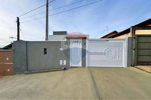 Venda-Casa-R. Francisco Martins Costa , 21  - Conjunto Habitacional Humberto Popolo , Botucatu , São Paulo , 18605-220-630481105-192