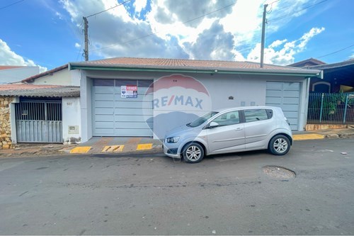 Venda-Casa-Rua Otávio de Azevedo , 587  - Vila Santa Adélia  - Vila Santa Adelia , Tatuí , São Paulo , 18279350-631081035-42