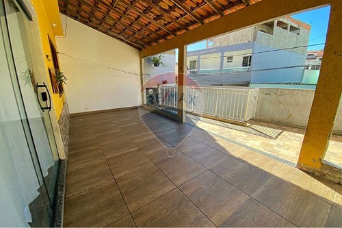 Venda-Casa-Rua Treze de Maio , 39  - Peró , Cabo Frio , Rio de Janeiro , 28924211-631551041-3