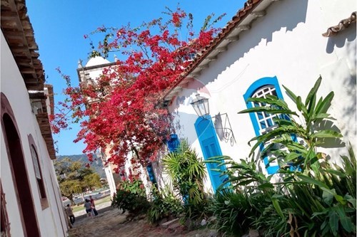 Venda-Casa-rua do fogo , 39  - ao lado da Praça e da Igreja de Santa Rita  - Centro Histórico , Paraty , Rio de Janeiro , 23970000-630391039-102