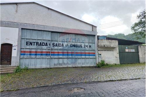 Venda-Galpão-rua sao pedro , 245  - perto da igreja  - Duas Pedras , Nova Friburgo , Rio de Janeiro , 28630140-630551049-8