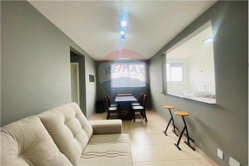 Apartamento - Alugar - Botucatu , São Paulo - 6 - 630111016-280