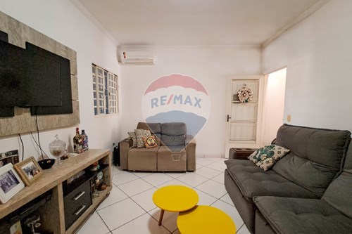 Venda-Casa-Rua das Costureiras , 185  - Parque Novo Horizonte , São José dos Campos , São Paulo , 12225801-631501001-104