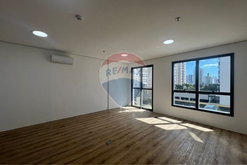 Alugar-Cj. Comercial/ Sala-Avenida Industrial , 1680  - a poucos passos da estação Prefeito Saladino  - Campestre , Santo André , São Paulo , 09080501-631341001-283