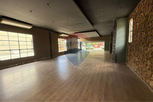 Alugar-Loja-Estrada União e Indústria , 10699  - em frente ao shopping Estaçao Locanda  - Itaipava , Petrópolis , Rio de Janeiro , 25730735-631611009-27