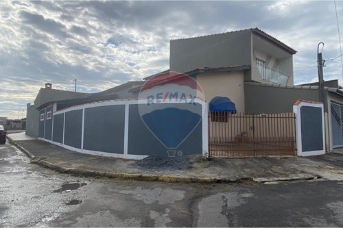 Alugar-Casa-Rua João dos Santos Guilherme , 388  - Jardim Ana Guilherme , Salto de Pirapora , São Paulo , 18162002-631181052-181