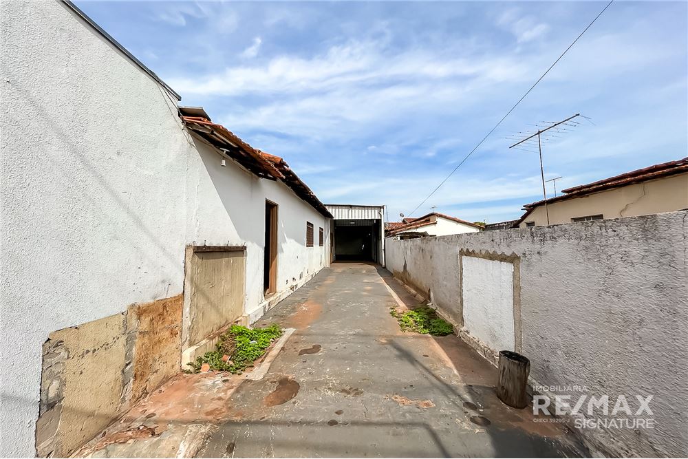 Loja / Salão / Ponto Comercial  à venda, 373m² — foto 3 de 3