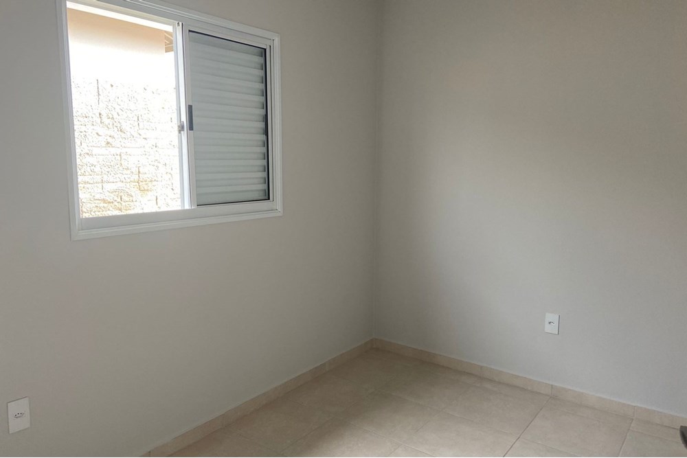 Casa para alugar com 2 quartos, 48m² - Foto 16