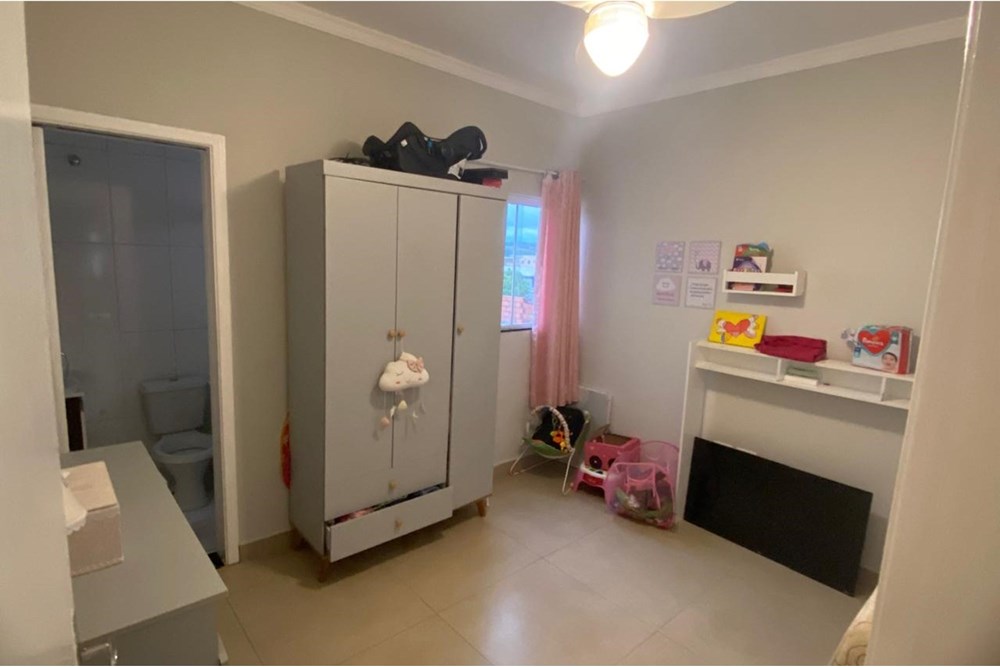 Casa à venda com 2 quartos, 75m² - Foto 17