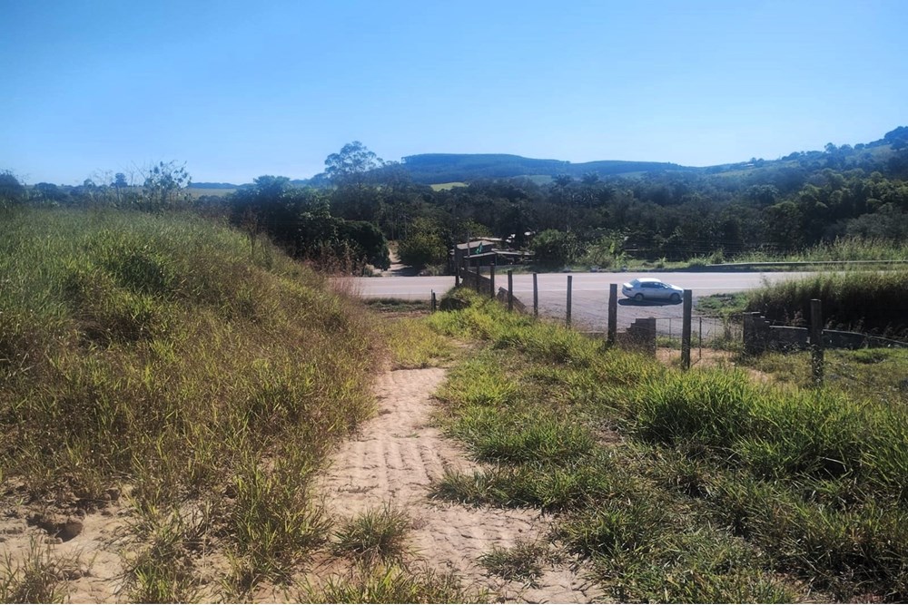Terreno à venda, 2822m² - Foto 2