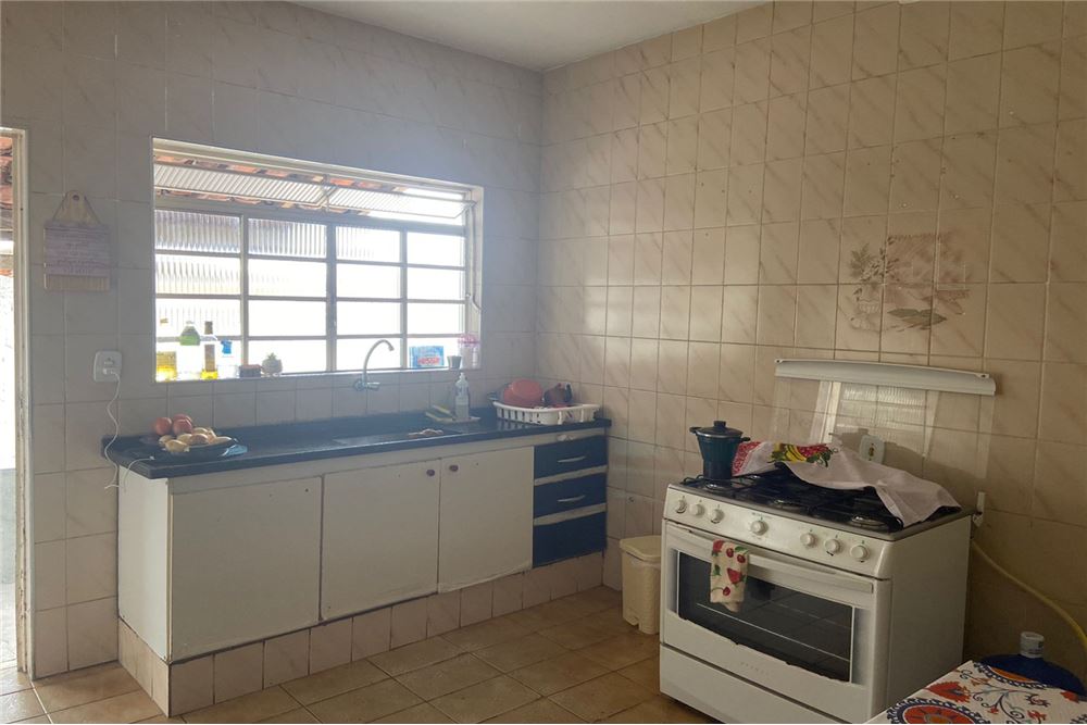 Casa à venda com 4 quartos, 138m² - Foto 14