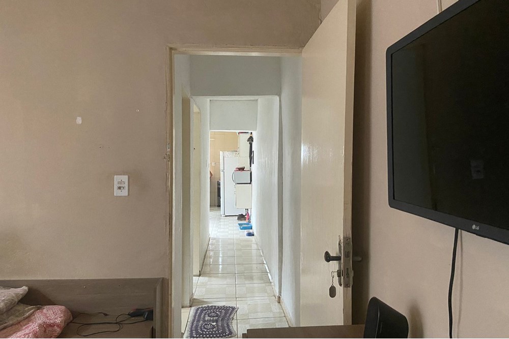 Casa à venda com 2 quartos, 50m² - Foto 14