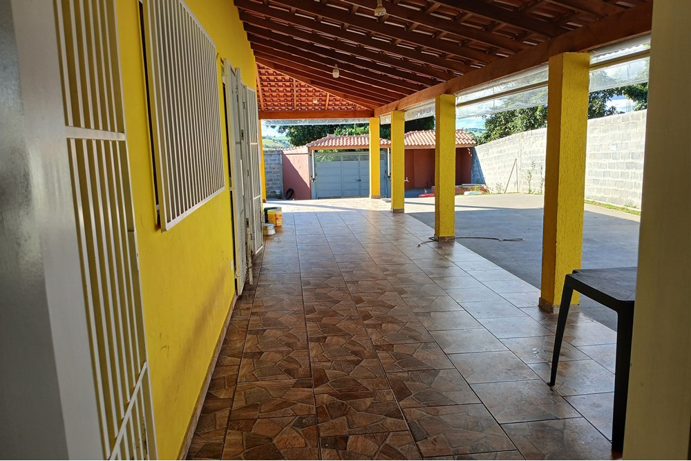 Chácara à venda com 4 quartos, 250m² - Foto 5