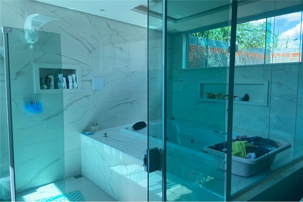 Chácara à venda com 4 quartos, 218m² - Foto 23