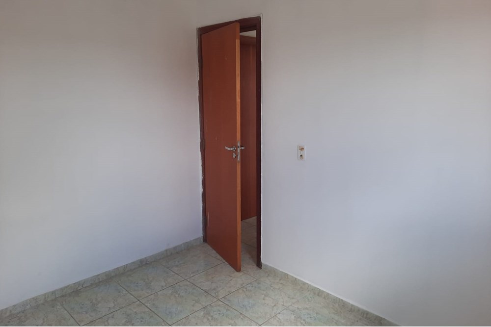 Apartamento para alugar com 2 quartos, 50m² - Foto 13