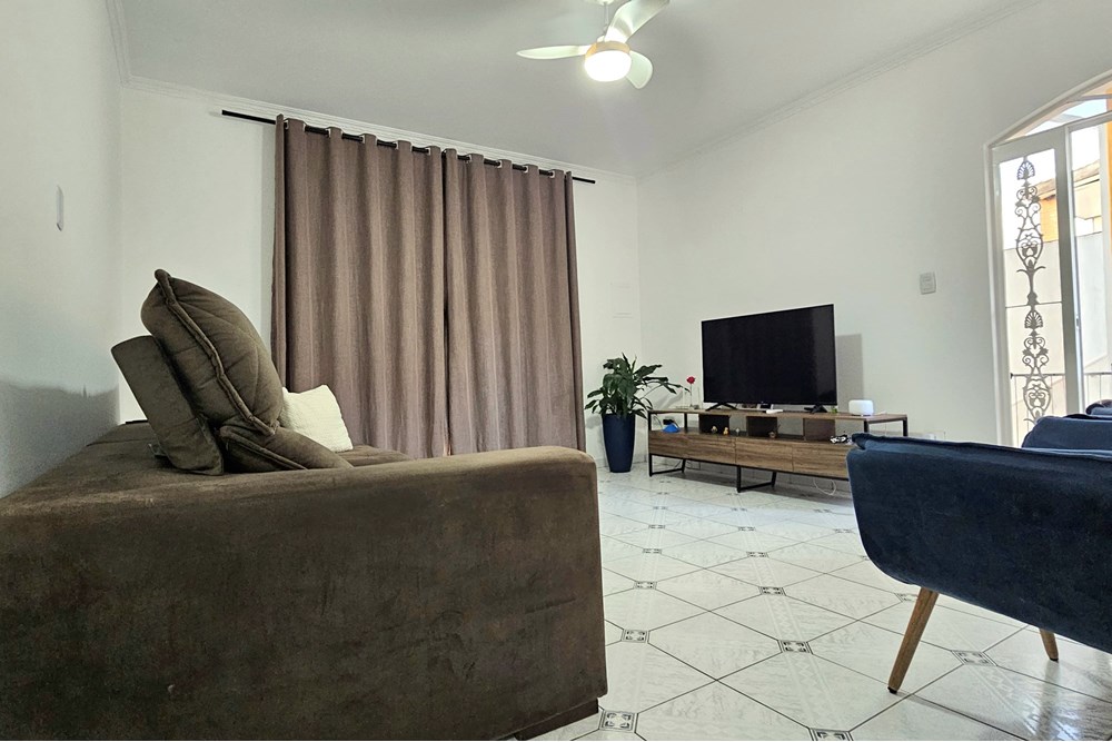 Casa à venda com 3 quartos, 224m² - Foto 8