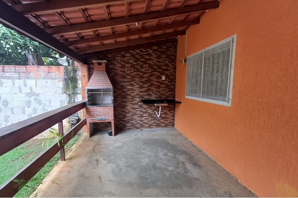 Casa à venda com 1 quarto, 245m² - Foto 7