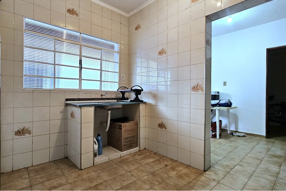 Casa à venda com 3 quartos, 224m² - Foto 23