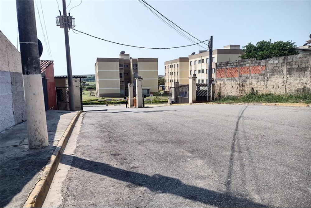 Apartamento à venda com 2 quartos, 44m² - Foto 2