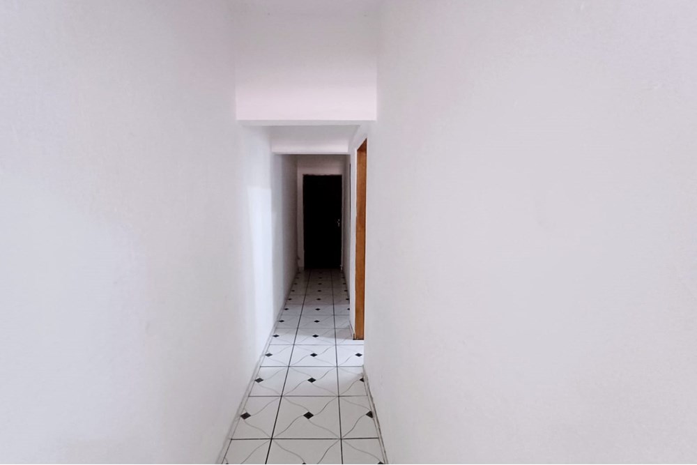 Casa à venda com 2 quartos, 170m² - Foto 9