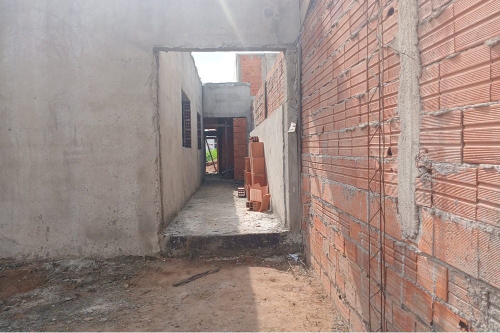 Casa à venda com 3 quartos, 175m² - Foto 2