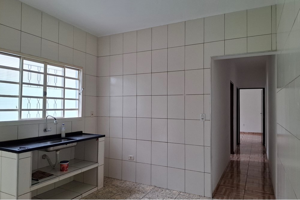 Casa à venda com 2 quartos, 68m² - Foto 10