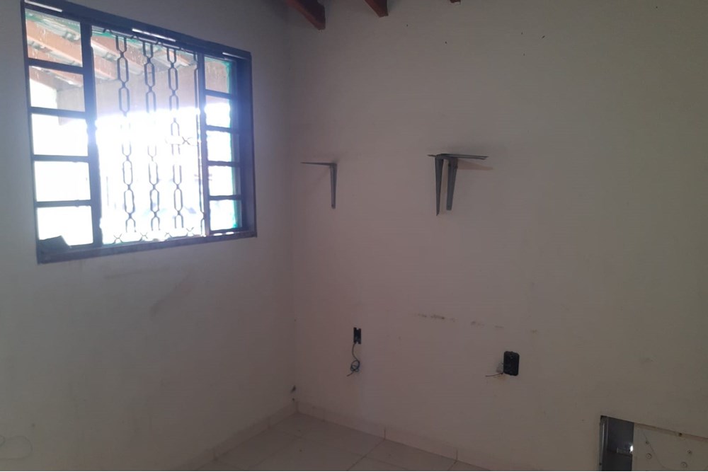 Casa à venda com 4 quartos, 93m² - Foto 14