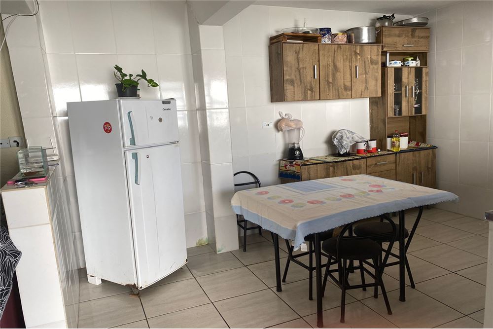 Casa à venda com 4 quartos, 130m² - Foto 13