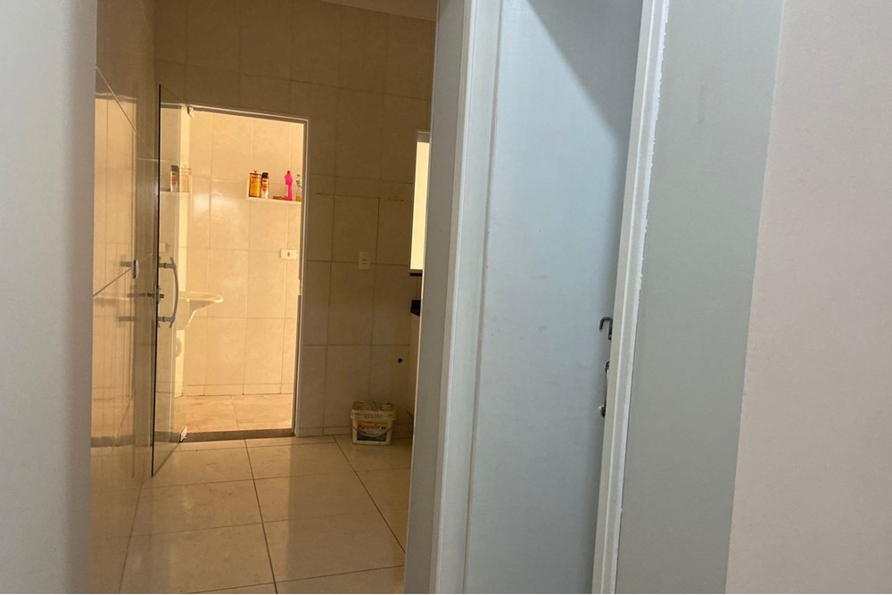 Casa à venda com 2 quartos, 75m² - Foto 8