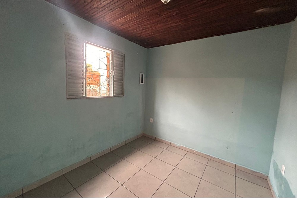 Casa para alugar com 2 quartos, 70m² - Foto 5