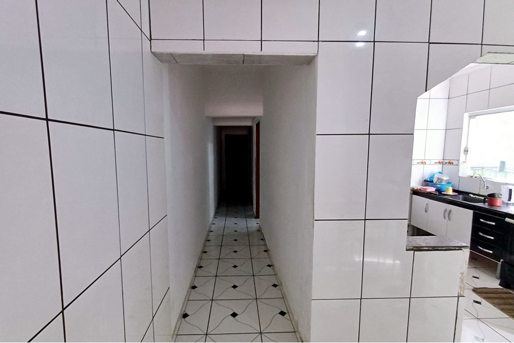 Casa à venda com 2 quartos, 170m² - Foto 8