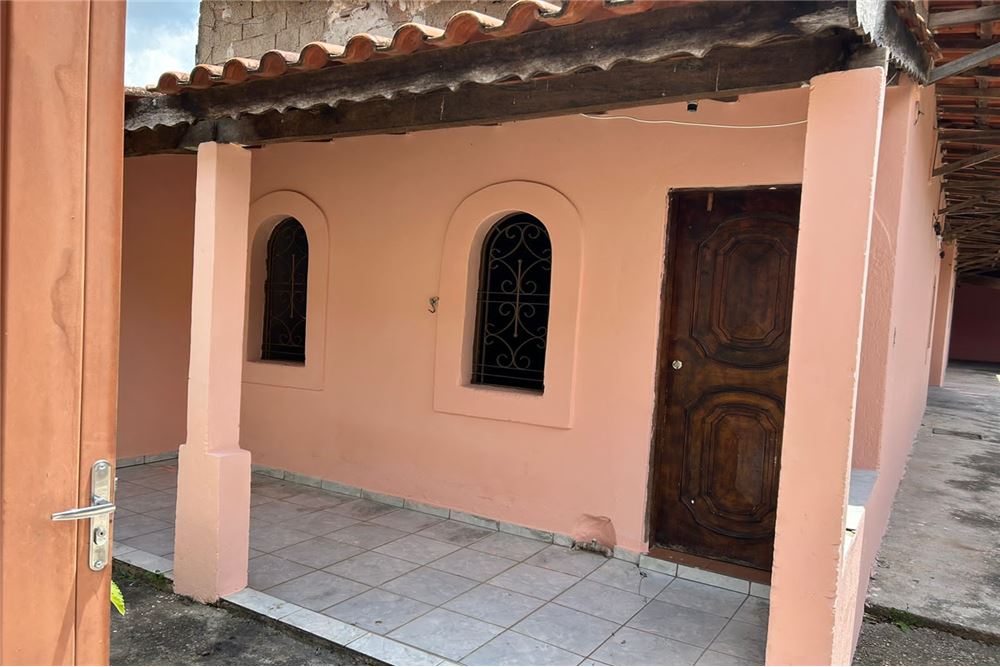 Casa à venda com 3 quartos, 154m² - Foto 4