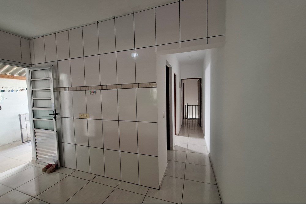 Casa à venda com 2 quartos, 149m² - Foto 4